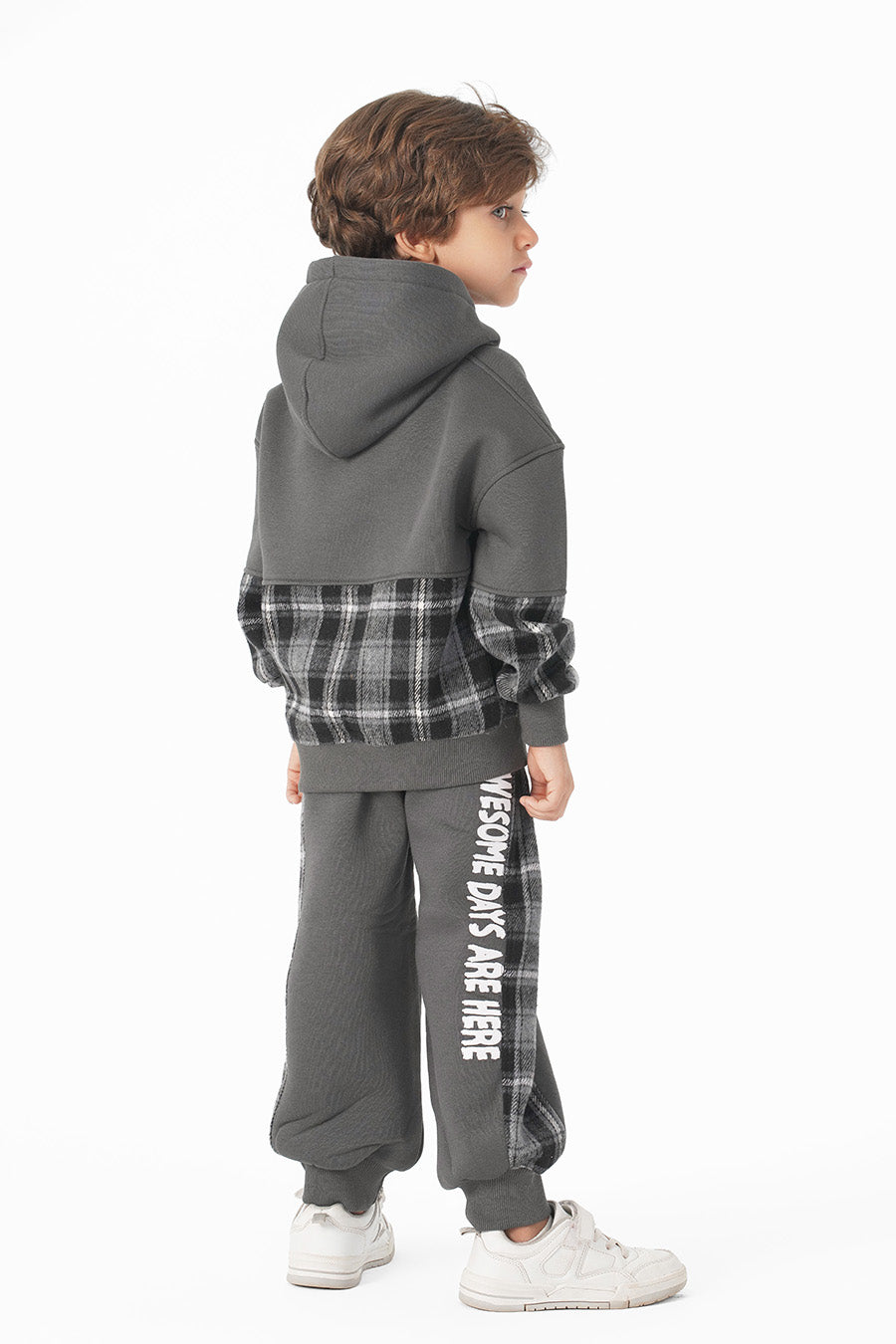 outing-suit